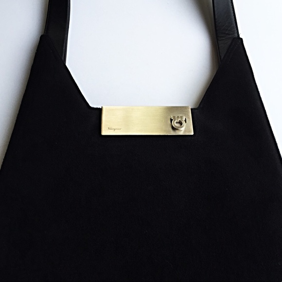 Meet your Posher, Debbiej27 - Picture 4 of 7